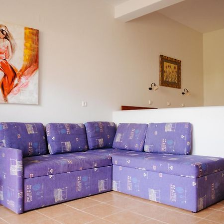 Finikas Apartments Плакиас Екстериор снимка