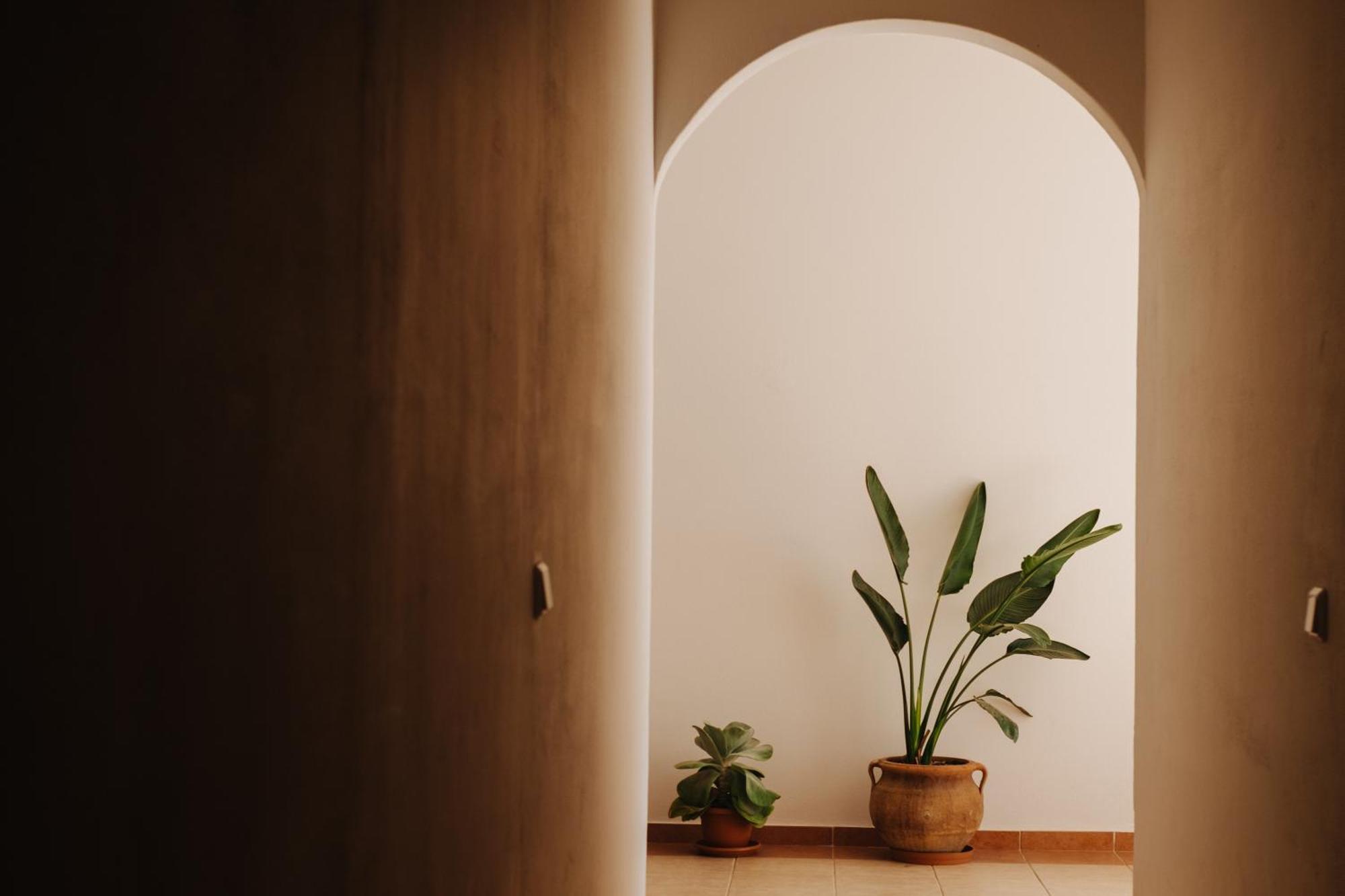 Finikas Apartments Плакиас Екстериор снимка